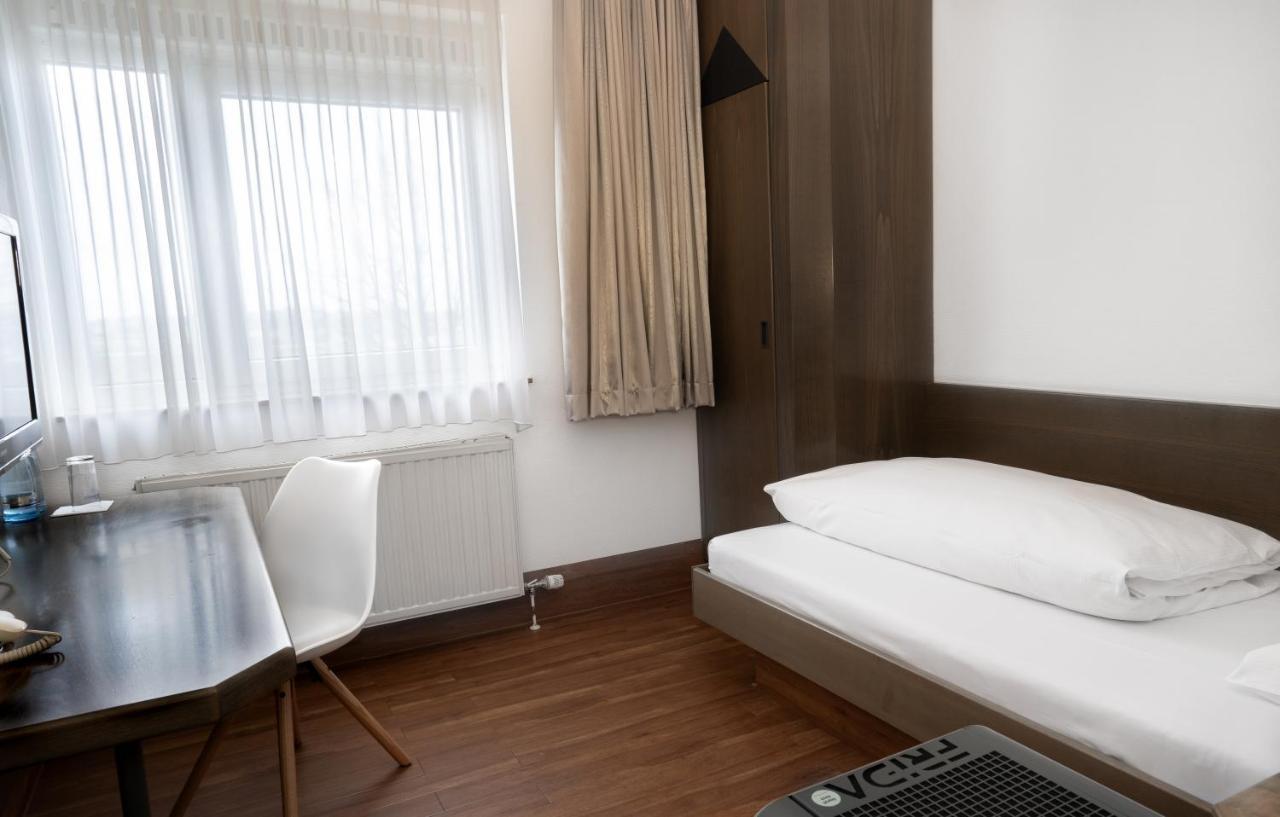 Stadthotel Heilbronn Bagian luar foto