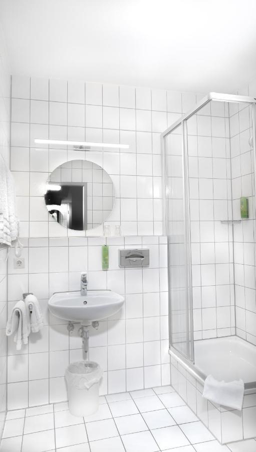 Stadthotel Heilbronn Bagian luar foto